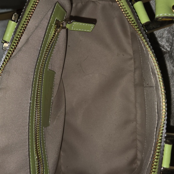 ALBERTA di Canio Genuine Leather Dome Bright Green Handbag With Dust Bag - Picture 3 of 14